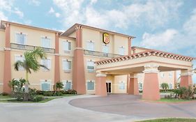 Super 8 by Wyndham Hidalgo at La Plaza Mall&Mcallen Airport